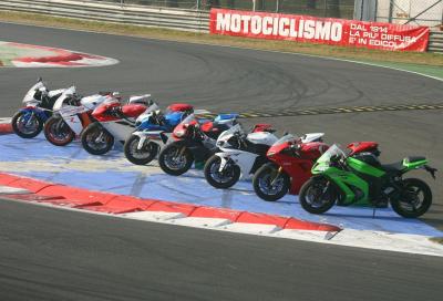 Prova comparativa maxisportive 1000 Motociclismo Monza 2011: le prime foto in pista