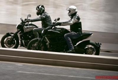 Ducati Diavel Carbon contro Yamaha VMax: prova comparativa