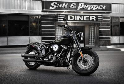 Harley-Davidson Softail Slim 2012: novità custom in stile Bobber anni Cinquanta