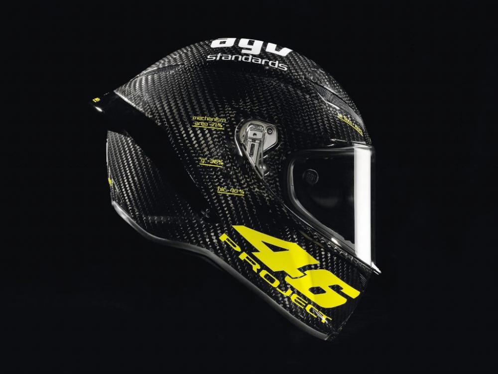 AGV PistaGP: il casco di Valentino Rossi - Motociclismo