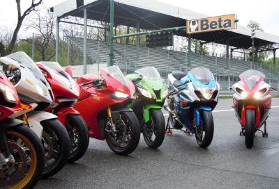 Comparativa Motociclismo maxisportive 2012: la mattina a Monza