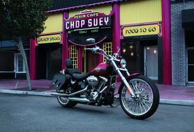 Harley-Davidson Breakout: arrivano gli accessori