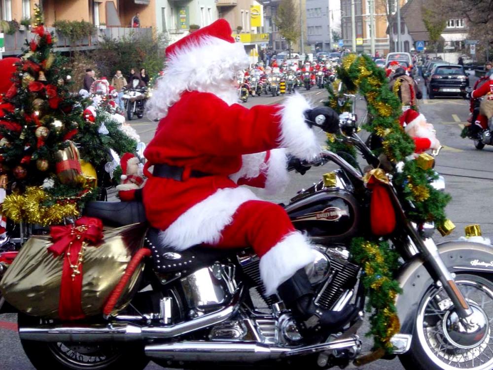 Auguri Di Natale Harley Davidson.Harley Davidson Auguri Di Natale In Musica Bicilindrica Motociclismo