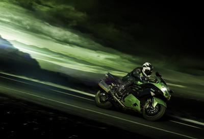 Kawasaki rinnova la ZZR1400 per il 2016