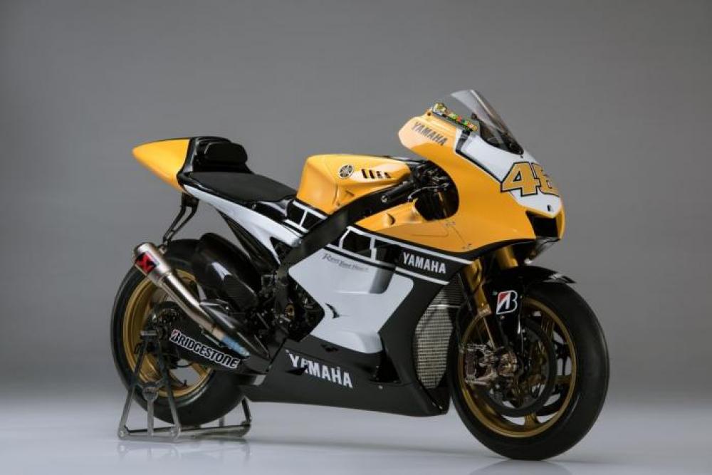 Yamaha festeggia il 60° anniversario con una linea di abbigliamento e  accessori dedicati - Motociclismo