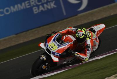 MotoGP 2016, Qatar: Iannone al top in FP2, poi Marquez e redding