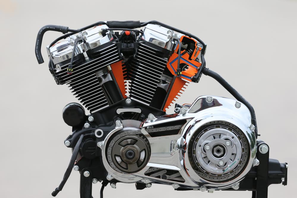 Nuove HarleyDavidson Touring 2017 il nuovo motore a 8 valvole è il futuro? Esito sondaggio
