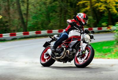 Divertimento in strada nel video della nuova Ducati Monster 797