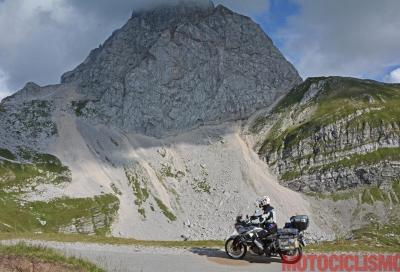 In moto sulle montagne della Slovenia