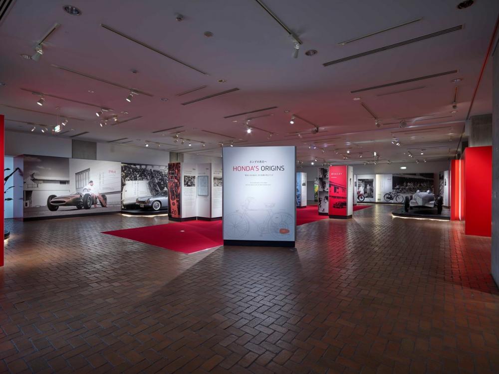 Visite virtuelle du musée Honda. B_203111-honda-collection-hall-virtual-tour-enjoy-honda-s-history-and-product