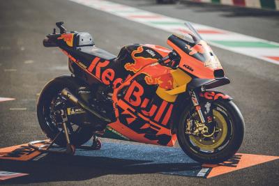 In vendita due KTM MotoGP RC16. Proibitivo il prezzo
