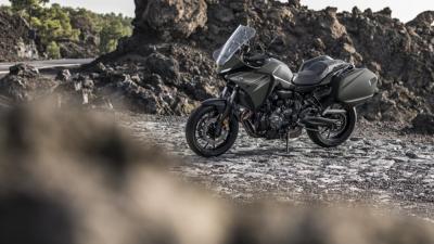 Yamaha Tracer 7, ora anche in versione GT