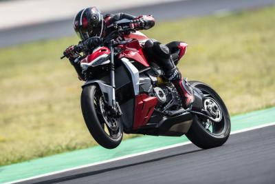 Nuova Ducati Streetfighter V2 2022