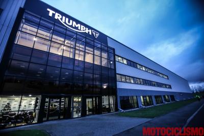Triumph torna a produrre più moto in Inghilterra 
