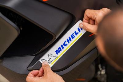 Michelin presenta i cambiamenti nel mercato degli pneumatici e la trasformazione dei suoi stabilimenti