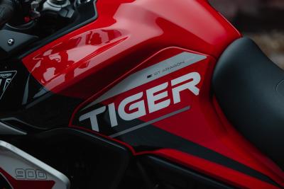 Triumph presenta le nuove Tiger 900 Aragón Edition