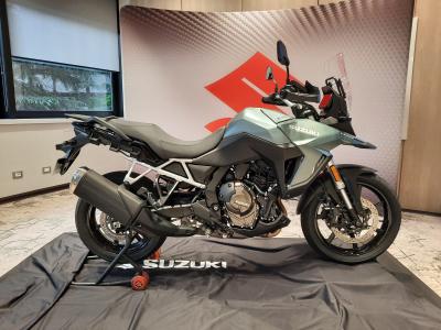 Suzuki presenta la nuova V-Strom 800SE