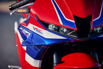 Nuova Honda CBR600RR 2024, welcome back! 