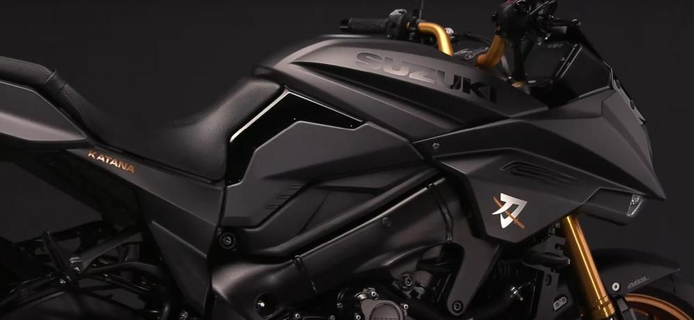 Nuovi colori r tro per la Suzuki  Katana  Motociclismo