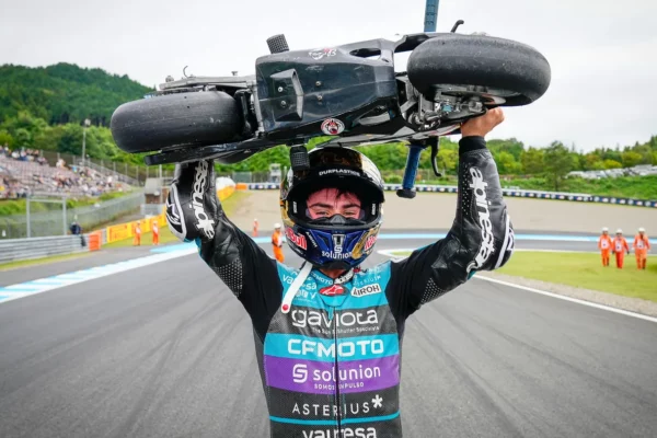 David Alonso campione del Mondo Moto3 2024