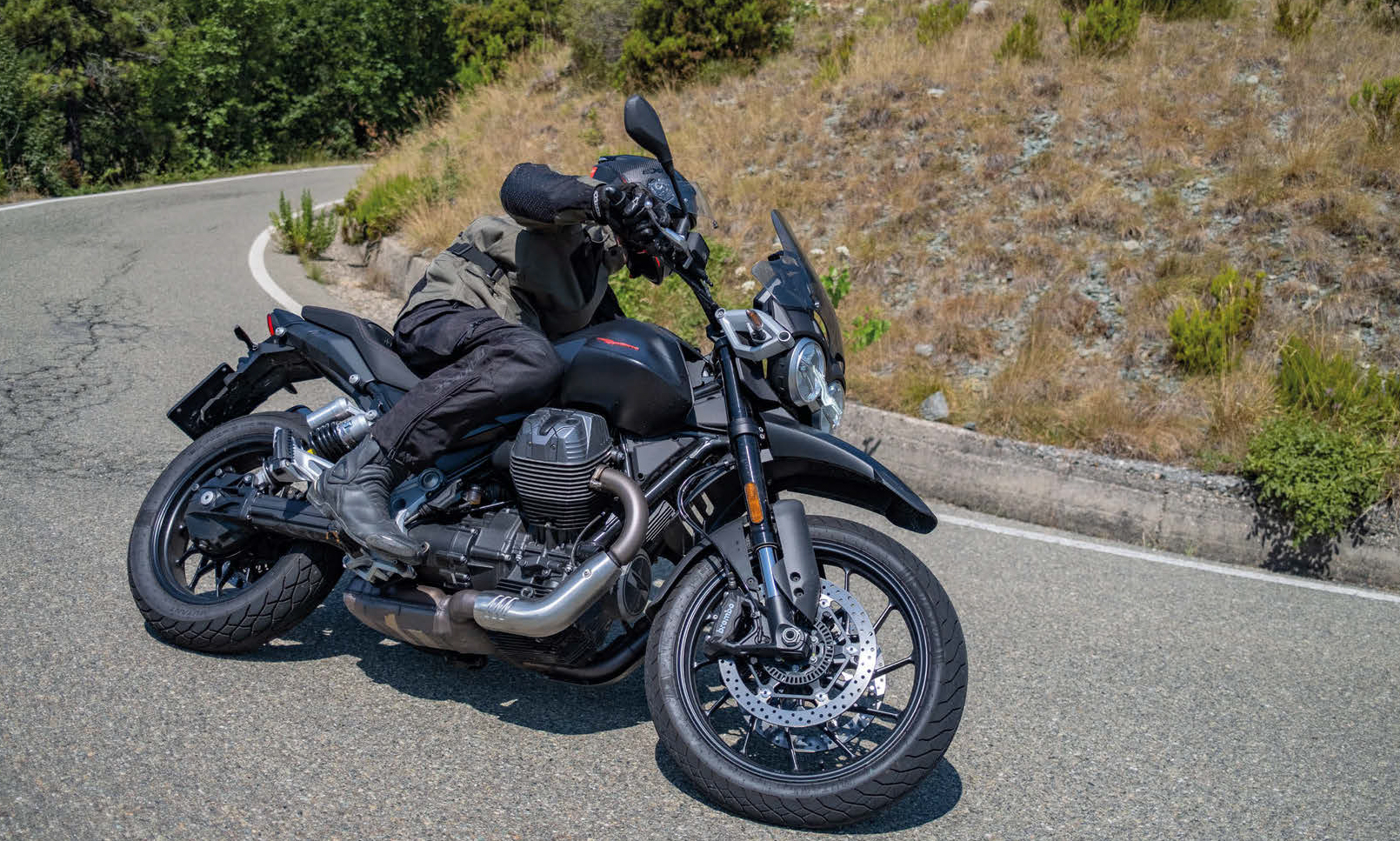 Prestazioni Moto Guzzi V85 Strada