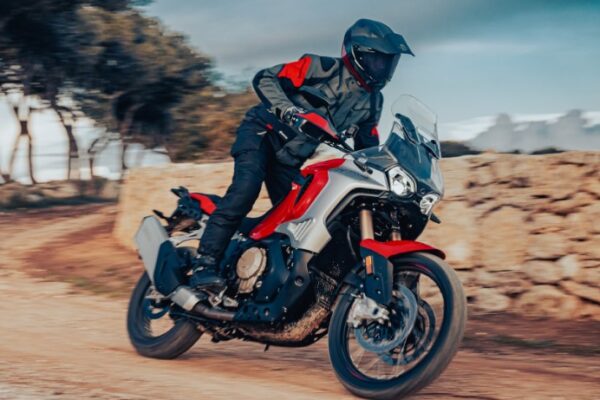PRestazioni MV Agusta Enduro Veloce