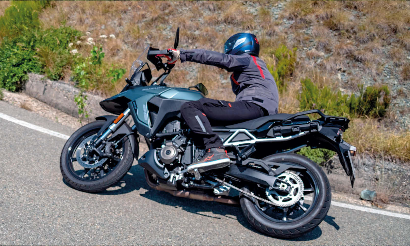 Prestazioni Suzuki V-Strom 800SE