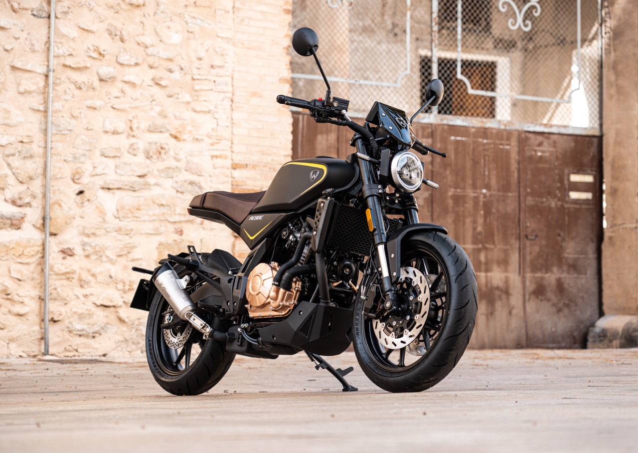 Nuova Wottan REBBE 401